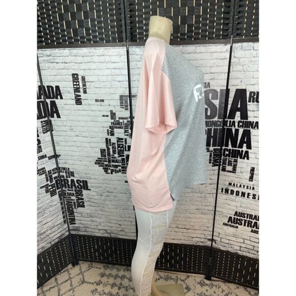 Reebok XXXL Gray-Pink Logo Crew Neck Short Sleeve Tee - Picture 5 of 5